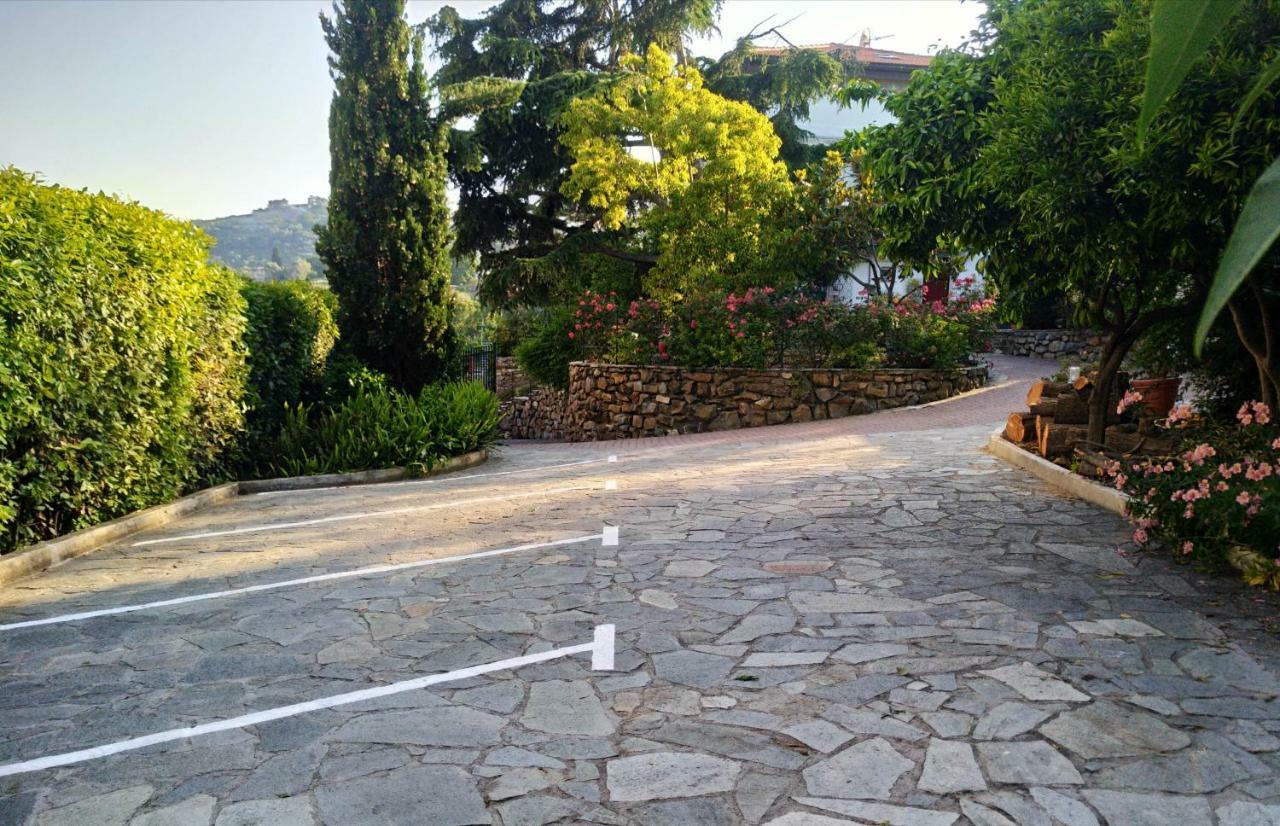 Ca De Rossana Bed&Breakfast Санремо Экстерьер фото